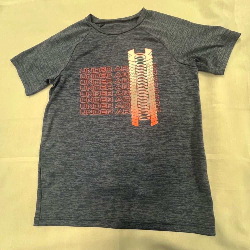 Under Armour Blue Short Sleeve Tee Casual Crew Neck